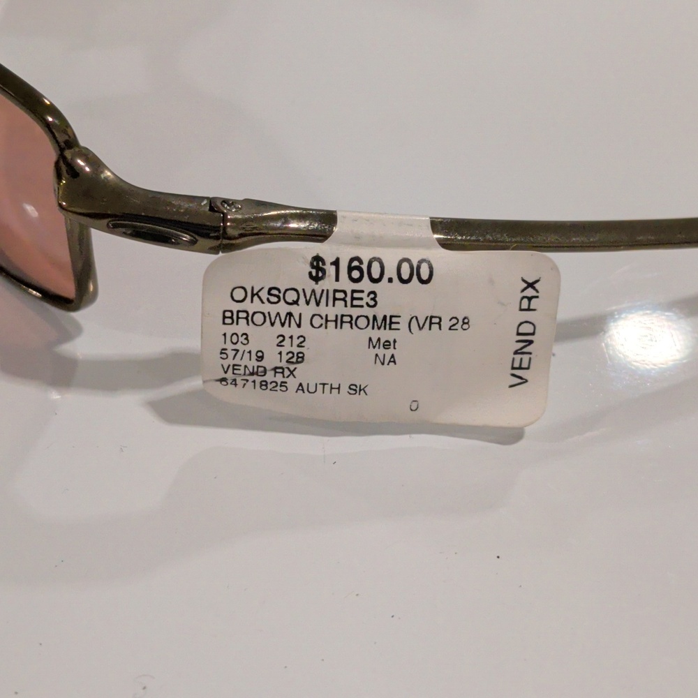 Oakley Square Wire 05-988 - Picture 5 of 7